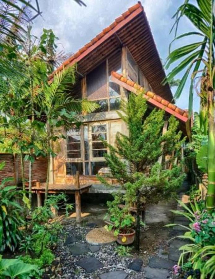 Lorong Homestay Bantul Eksteriør billede